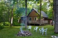 Private Cabin - 5 acres - near Hinckley Casino!