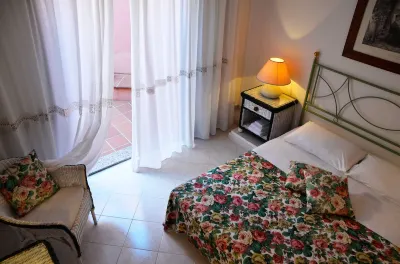 Villa Mariolla a few meters from the sea, Villasimius Spiaggia di Punta Molentis附近的飯店