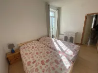 MONNET F2 ground floor apartment 200 metres from the thermal baths