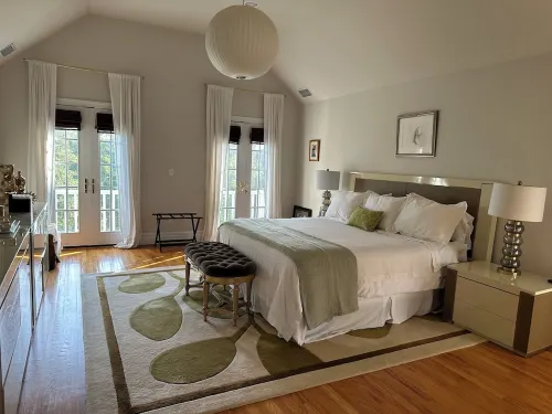 Luxury Waterfront Estate with Sunset Views, Dock, Kayaks & Paddle Board Hotels in North Sea