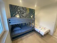 Ker Melen single-storey wooden house 5 minutes from the beach (Finistère, Brittany) Hotels in Cleder