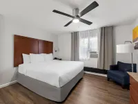 Comfort Inn Gaslamp Convention Center Các khách sạn gần Sân bóng chày Petco Park