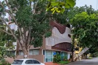 Hotel Acacia Yelahanka