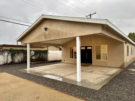 New Modern Family Home