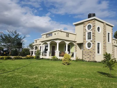 VASHA5 AT SOUTHLAKE VILLAS. Hotels in 