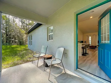 Brand New 3BR, 2BA, Sleeps 8, Near Key Sights