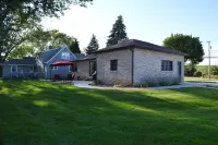 Prepared to be WOWEd by this 3 bedroom perfectly located house in Appleton.
