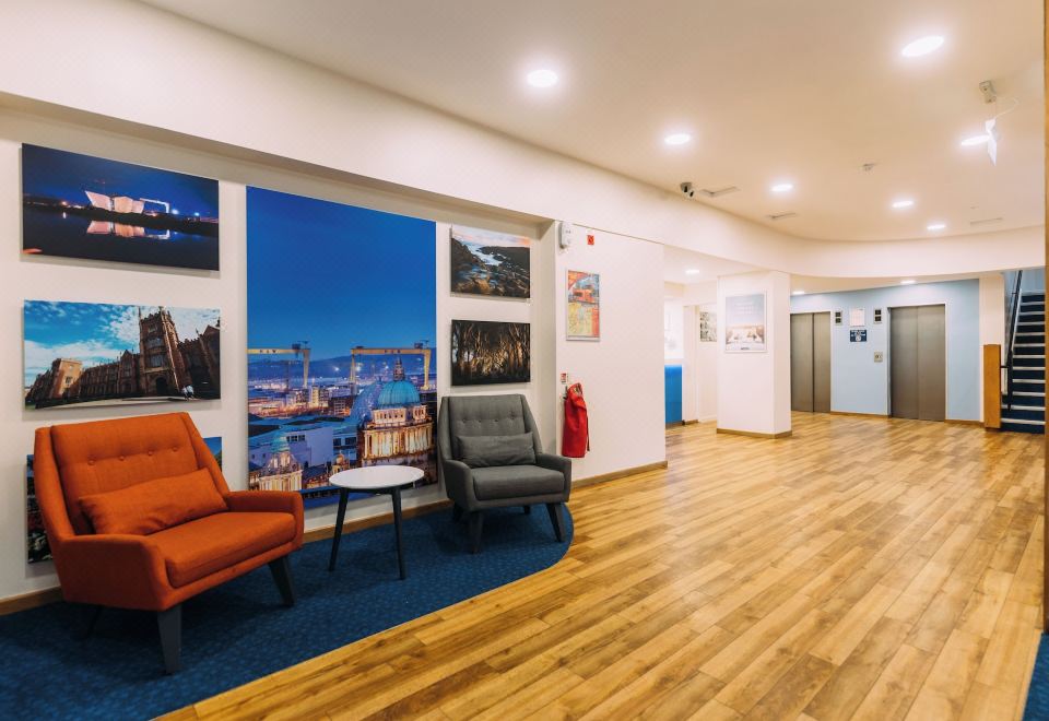 트래블로지 벨파스트의 편안한 침대 이미지