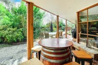 The Link Mansfield - Family Friendly Home - Sleeps 11