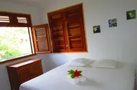 Villa with sea view in the heart of Sainte-Anne