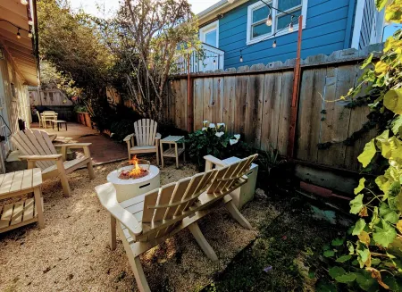 Bright Pacific Grove Retreat - Walk to Beach & Town!