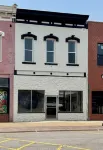 Loft Living - Small Town Charm 3-bedroom loft in beautiful Downtown Litchfield - Wifi