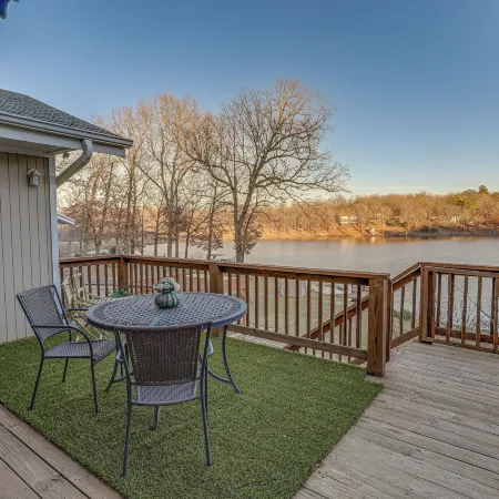 Waterfront Cherokee Village Home w/ Private Dock!
