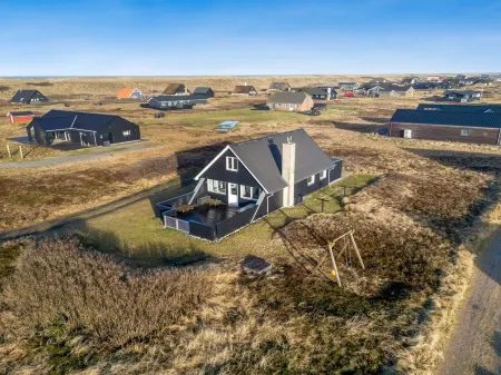 "Gudmand" - 200m from the Sea