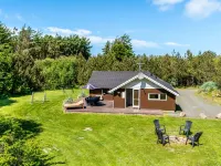 "Gottfrede" - 600m from the Sea