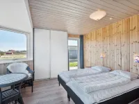 "Viveka" - 500m from the Sea