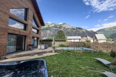 Superior Chalet #Lemasdoisans au Pied de l'Alpe d'Huez Via Bourg d'Oisans l'Etoile des Glaciers Photo