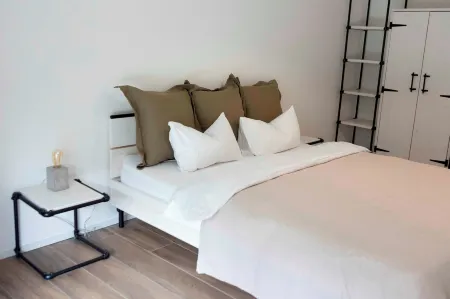 The City Apartment Zug Отели рядом с достопримечательностью «Zytturm Clocktower»