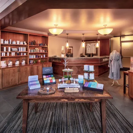 Everline Resort and Spa, Lake Tahoe