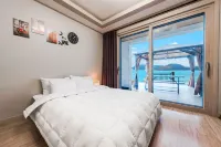 Yeosu Im Pension Отели в г. 