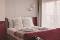 Rojo - Aksamitne Tony Ponad Starym Miastem