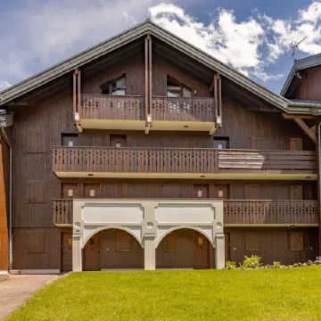 Apartment in heart of Morillon Village