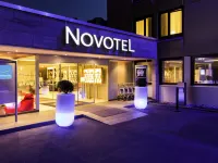 Novotel Nuernberg Messezentrum Отели рядом с достопримечательностью «Стадион «Макс-Морлок»»