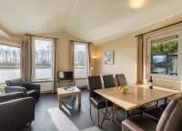 Well Furnished Mobile Home with Dishwasher Near Water Hotels in Aa en Hunze