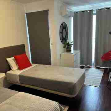 2Stay - A2 Local Accommodation with swimming pool Rooms