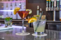 Cambria Hotel Ft Lauderdale, Airport South & Cruise Port - bar