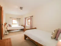 Old Hall Barn 1 Hotels in Church Stretton