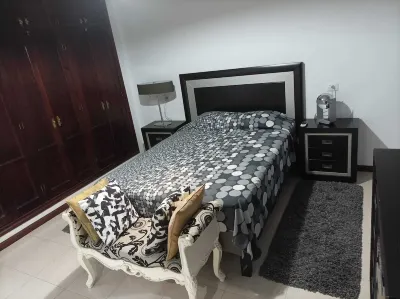 LOVELY APARTMENT 2Bedr/2Bathr aircon wifi 55 "SMART TV Các khách sạn gần King Park Playground Tenerife Las Chafiras