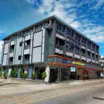 Grand Visanu Hotel Hotel Exterior