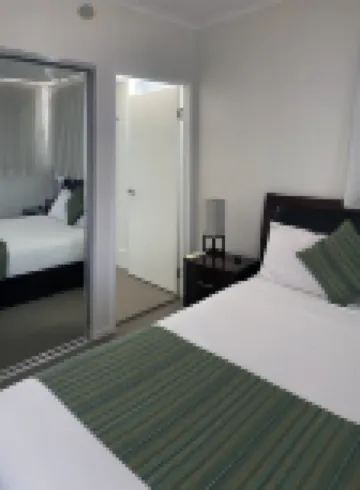 Curtis Central Apartments Official
