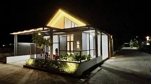 Candramaya Guest House Hotels in Ponorogo