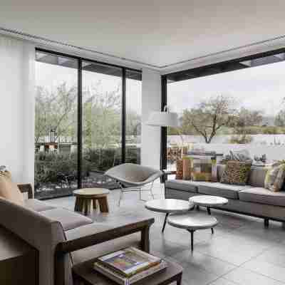 Andaz Scottsdale Resort and Bungalows Rooms