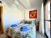Apartment near beach with pools in Spain - badewanne