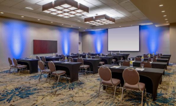 DoubleTree Suites by Hilton Salt Lake City Downtown