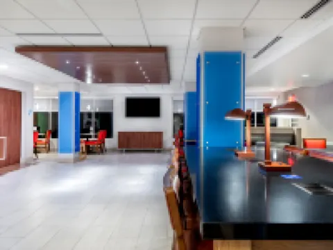 Holiday Inn Express & Suites DAPHNE-SPANISH FORT AREA by IHG Hoteles en Condado de Baldwin