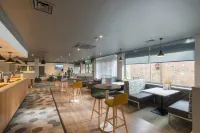 Holiday Inn SWINDON by IHG - breakfast