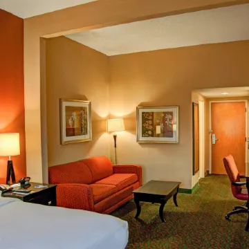 Holiday Inn Express & Suites TYLER SOUTH by IHG