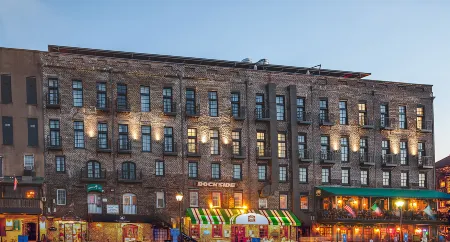 薩凡納棉帆酒店，希爾頓啟繽精選