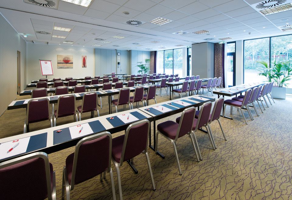 Leonardo Hotel Monchengladbach Over view