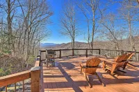 Spacious Franklin Cabin w/ Mountain Views! - 3-Star