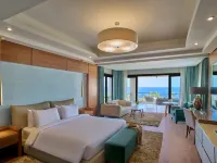 Grand Rotana Resort & Spa Hotels near Strand Sunrise Arabian Beach Resort