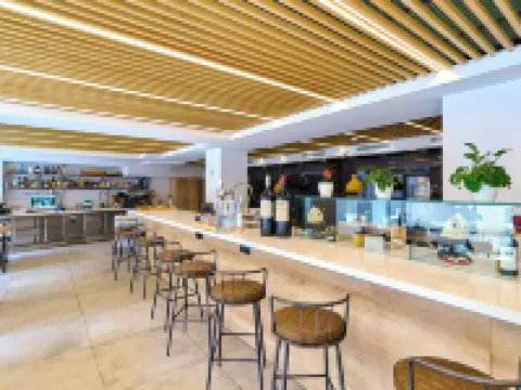 ホテル メリベア バイ ガイアルームズ サラマンカのホテル