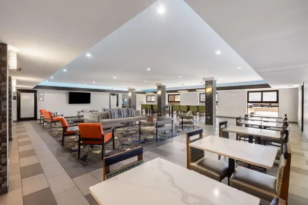 Best Western Inn  Suites - Midway Airport