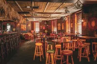 Courthouse Hotel - bar
