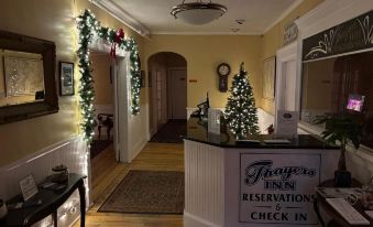 Thayers Inn