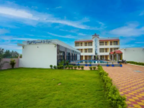 รีสอร์ทและสปา Lipi โรงแรมในมณฑรมุณี